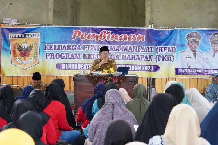 Pemerintah Kabupaten Tanah Datar Terus Tekan Angka Kemiskinan