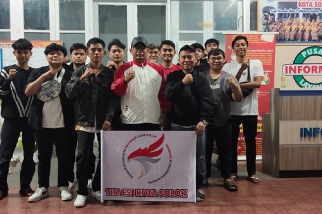 Tim ESI Kota Solok Dilepas Ikuti Kejuaraan Nasional e-Sport  di Lubuk Linggau