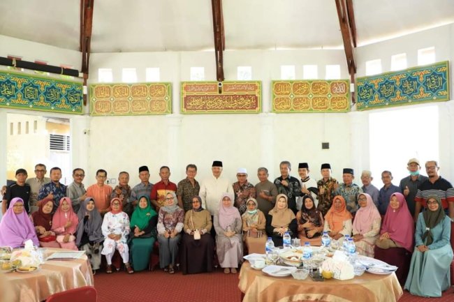 Pensiunan ASN Kota Solok Halal bi Halal Bersama Wali Kota Zul Elfian 