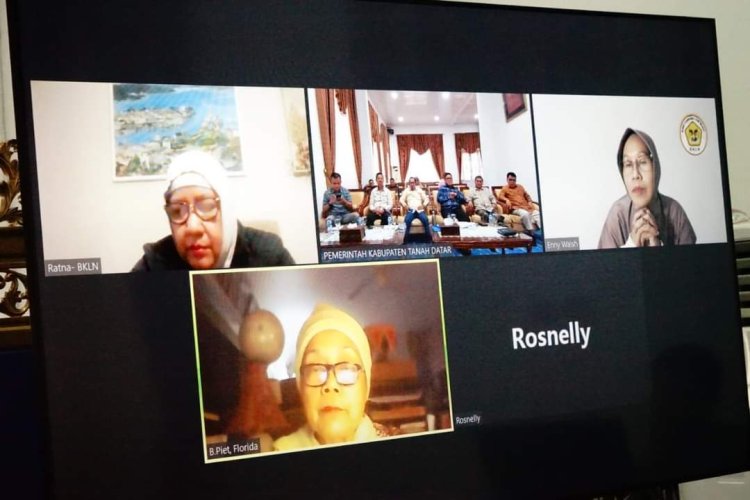 Kembali Kongres Bundo Kanduang se-Dunia ke-II di Istano Basa Pagaruyung