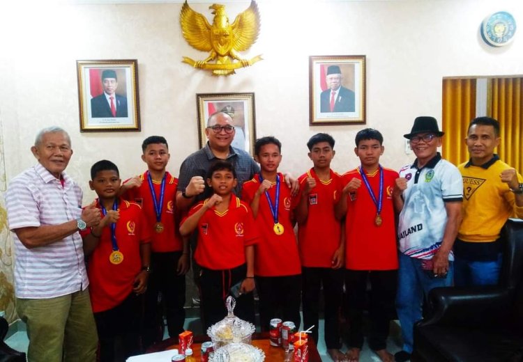 Atlet Gulat Kota Padang Raih Medali Emas di Kejurnas Piala Gubernur Kaltim