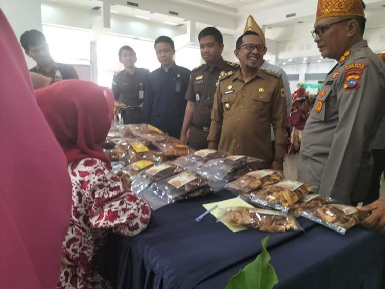 Polres Tanah Datar Gelar Festival Kearifan Lokal dan Bazar UMKM
