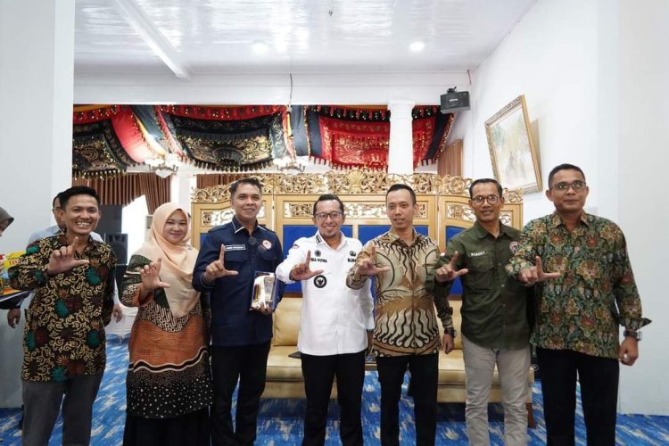 Komisioner KPI RI Kunjungi Tanah Datar 
