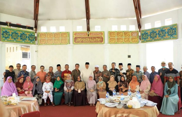 Pensiunan ASN Kota Solok Halal bi Halal Bersama Wali Kota Zul Elfian 