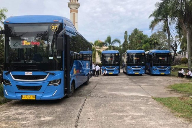 7 Agustus Tiket Trans Padang Hanya Rp1,-