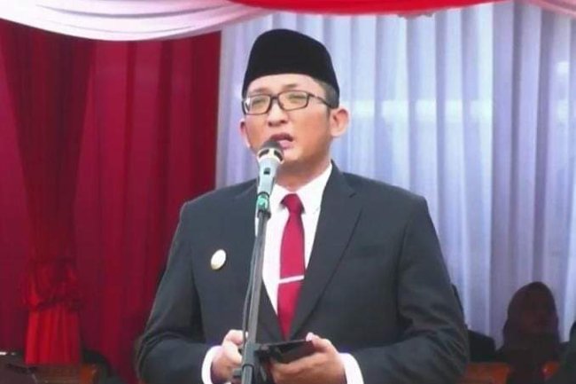 Wali Kota Padang Ajak Masyarakat Jangan Buang Sampah Sembarangan