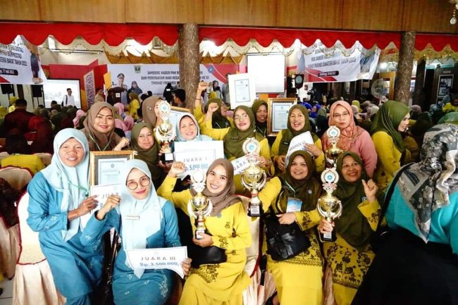 Kontingen Tanah Datar Bertabur Juara Di  Jambore Kader PKK Berprestasi XX Tingkat Provinsi Sumbar 