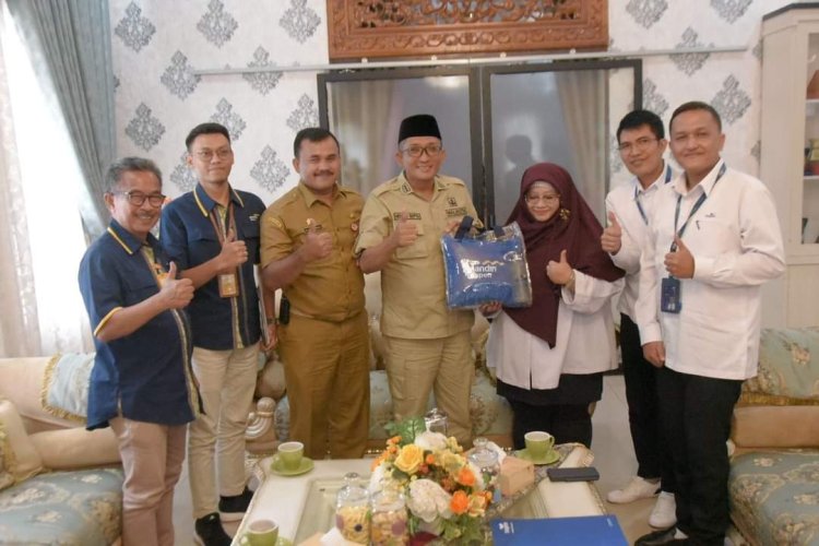 Temui Wali Kota Padang PT. Taspen Padang Sampaikan Program Kesejahteraan PNS 