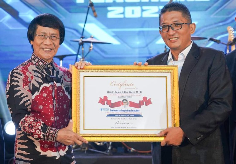 Wako Padang Hendri Septa Terima Duo Penghargaan 