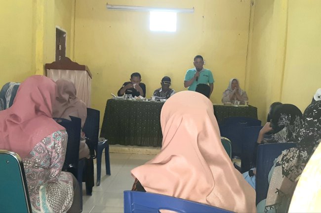 Camat Hiliran Gumanti: Melayani Masyarakat Memang Sulit 