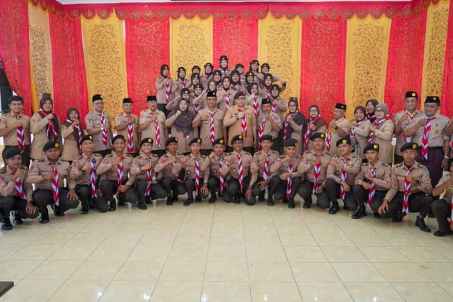 Sekdako Andree Algamar Lepas Kontingen Pramuka Kota Padang Ikuti Raimuna Nasional XII