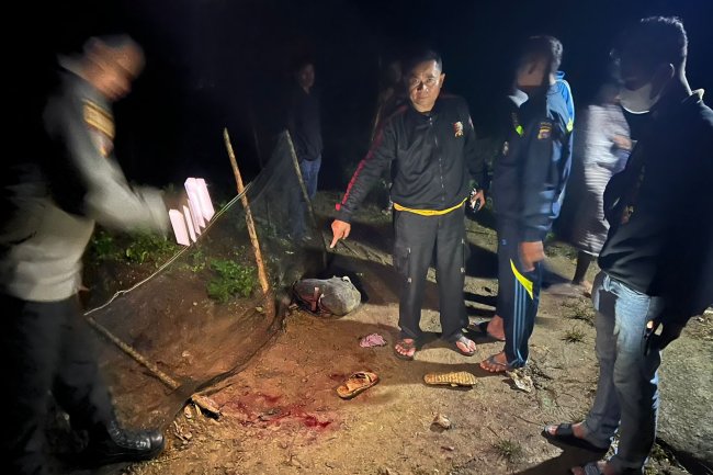 Gawat Mertua Habis Menantu Dengan Sebilah Parang Di Sungai Nanam 