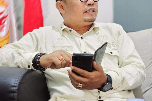 Wali Kota Zul Elfian Bersama Ketua Koni Kota Solok Rudi Horizon Bertemu Ketum KONI Pusat