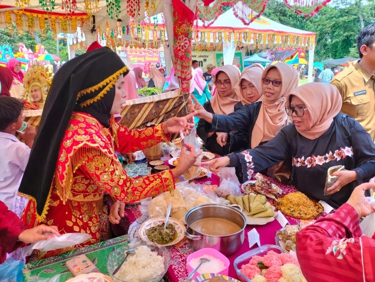 Dianggap Memberatkan, Ini Penjelasan Bupati Eka Putra Tentang Progul Satu Nagari Satu Event