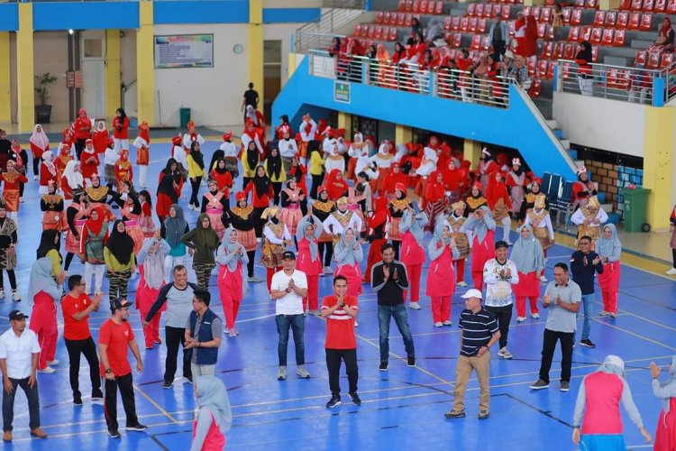 PERWOSI Kota Solok Adakan Lomba Senam Kreasi 