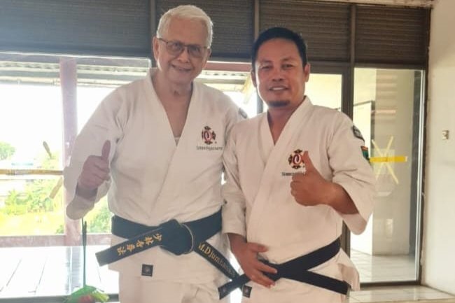 Ketua KONI Kota Solok  Rudi Horizon ke Jepang