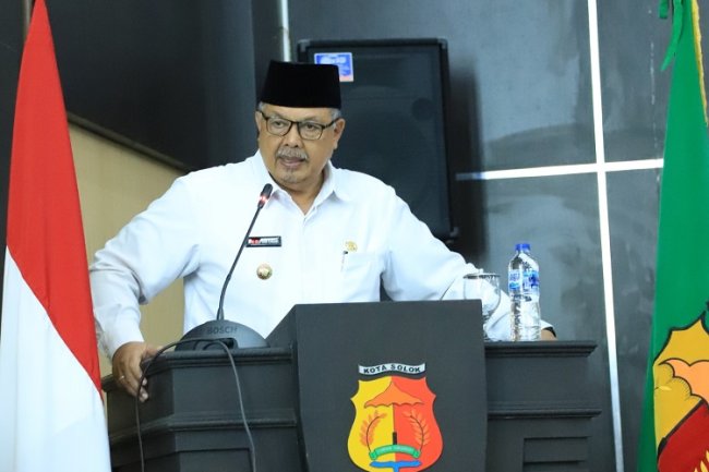 Hadiri Paripurna DPRD, Walikota Solok Sampaikan Nota Penjelasan Perubahan APBD 2023