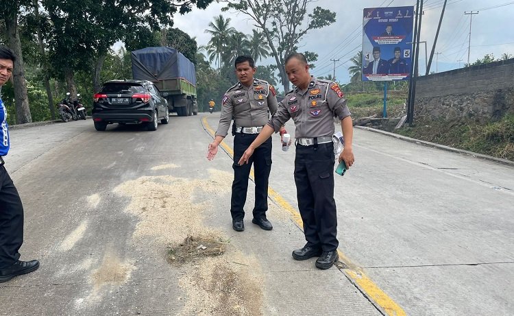 Jalan Solok-Padang Kembali Memakan Korban, Bocah Laki-Laki Tewas Terlindas Truk