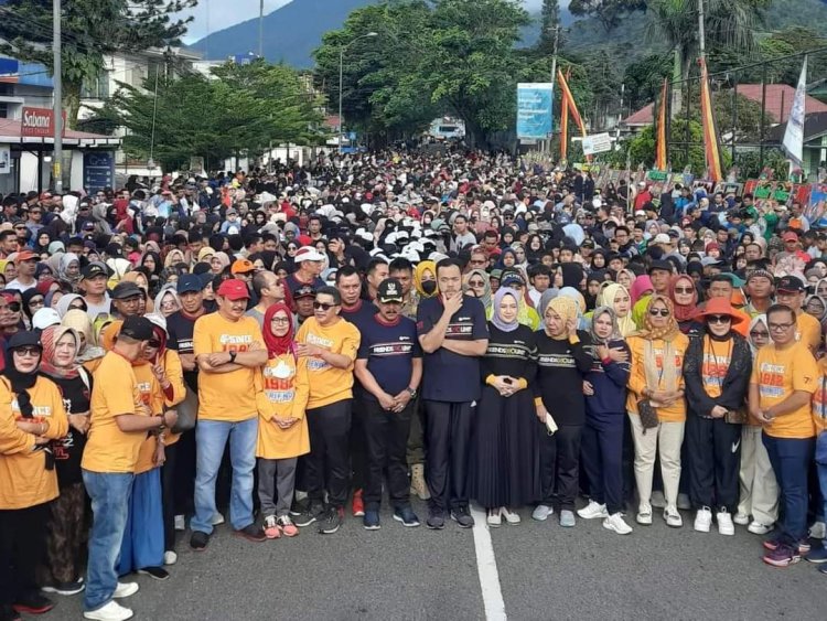 CFD "Lima Tahun Bersama Padang Panjang Juara," Lepas Fadly Amran dan Asrul