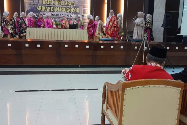 Bupati Agam Hadiri Mubes IKSM ke III