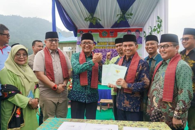 Pemko Padang Hibahkan Tanah Untuk Pembangunan MAN 4 Padang