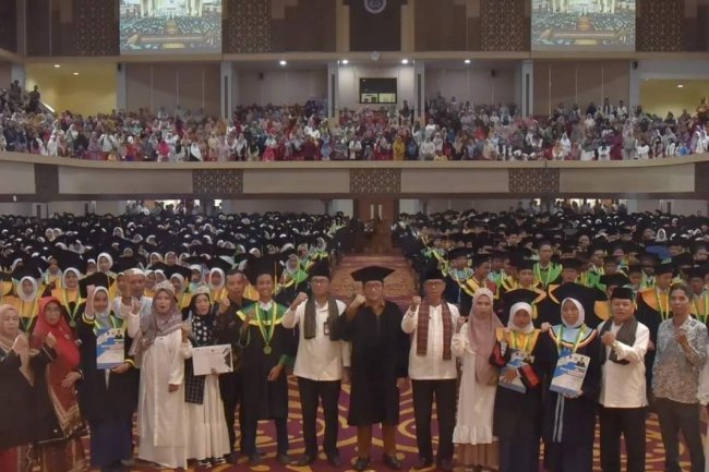  1.500 Murid SMP Se-Kota Padang Ikuti Wisuda Tahfiz Akbar II Tahun 2023 