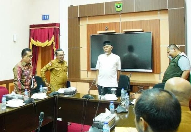 Pemkab Tanah Datar Terbaik PPD 2023. Pemprov Sumbar Reward Dana BKK Rp 17 Miliar 