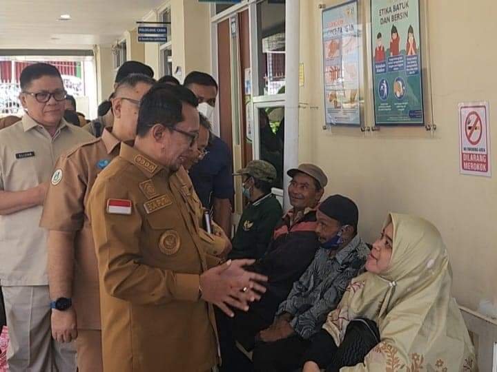 Bupati Eka Putra Pastikan Pelayanan Maksimal RSUD Ali Hanafiah Batusangkar