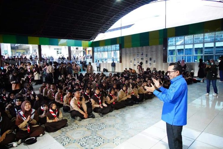 Di Tutup Bupati Eka Putra The Creativity Festival (D'Cafe) Sukses 