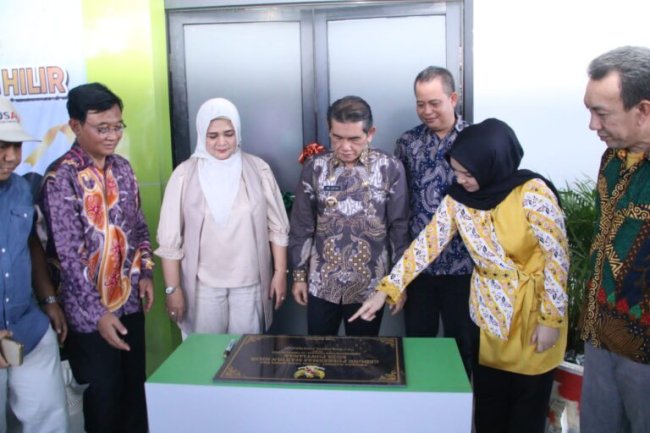 Pj Wali Kota Pontianak Ani Sofian Resmikan Puskesmas Siantan Hilir