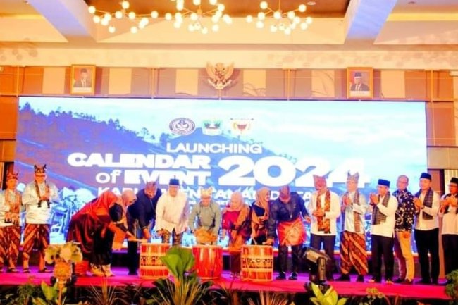 Launching  Calender of Event (CoE) 2024 Tanah Datar. Ada70 Event Wisata Bakal Di Gelar 