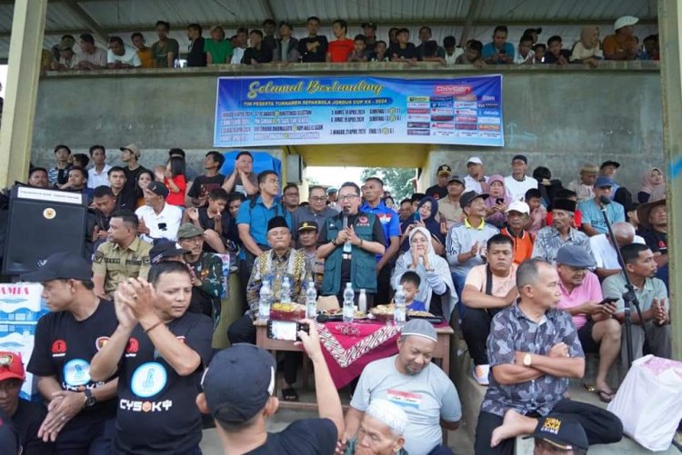 Di Buka Bupati Eka Putra Turnamen Sepakbola Jordus Cup XX Resmi Di Tabuh