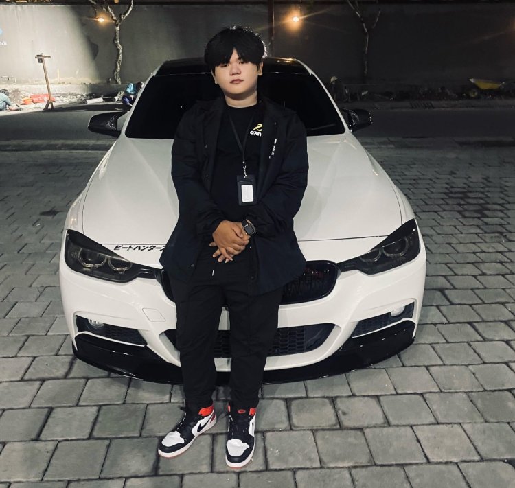 Angga Akuma, Mahasiswa 18 Tahun yang Sukses di Dunia Trading