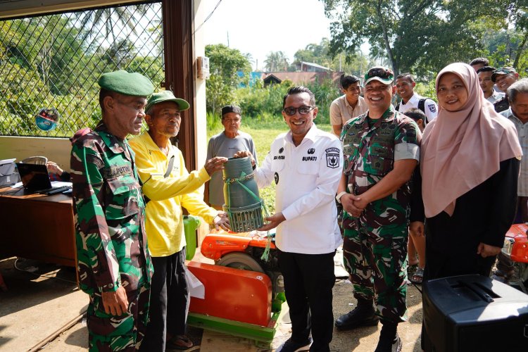 113 Keltan di Tanah Datar Terima Bantuan Pompa Air, Eka Putra Harap Produktifitas Sawah Tadah Hujan Meningkat