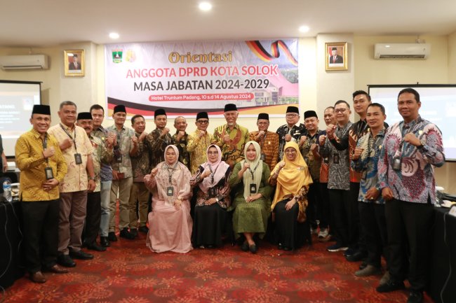 Setelah Dilantik, 20 Anggota DPRD Kota Solok Ikuti Orientasi