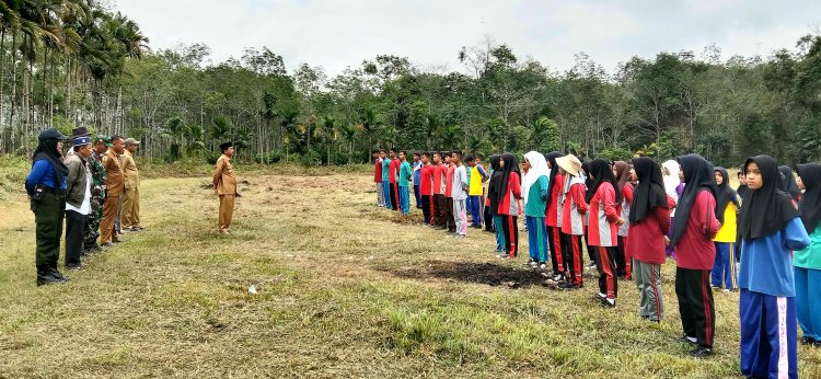 Latihan Perdana Tandai Penyerahan Paskibra HUTRI ke 79 Kecamatan Hiliran Gumanti 