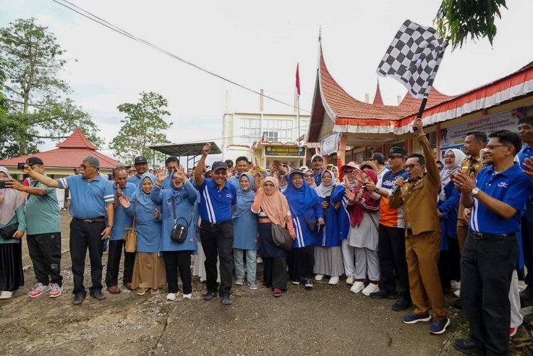 Memeriahkan HUTRI ke 79, Kepala Sekolah se Kabupaten Tanah Datar Ikuti Jalan Santai Dan Tarik Tambang