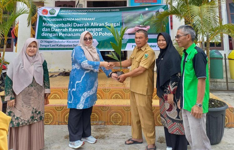 Gelar Pengabdian Masyarakat, BEM Fakultas Pertanian UMMY Solok Tanam 1000 Pohon di Nagari Indudur
