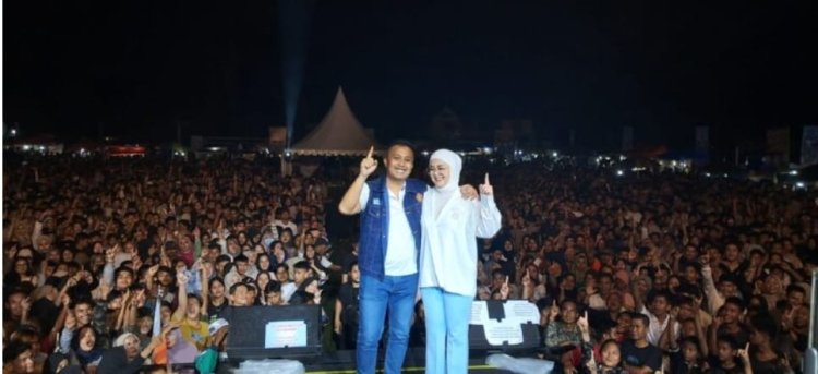 Dahsyat! Konser Sumbar Gercep di Padang Pariaman Berlangsung Meriah, Massa Padati Lapangan Bola Sungai Abang