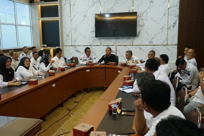 Pjs. Bupati Solok Akbar Ali: Jaga Netralitas, Jangan Pengaruh Mempengaruhi 