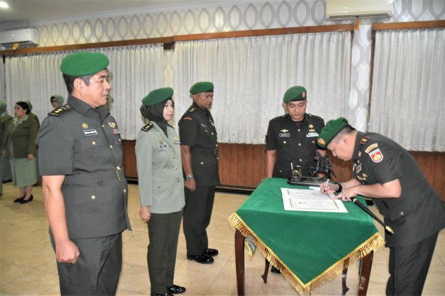 Danrem 071/Wijayakusuma Kolonel Inf Jamaluddin Pimpin Sertijab Kasirem