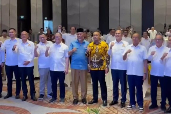 Mahyeldi-Vasko  Berkomitmen Menjadikan Sumatera Barat Sebagai Pusat Ekonomi