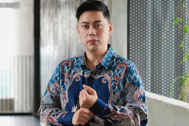 Alvin Fernandez Komar: Dari Covid-19 Menuju  Kesuksesan Dunia Konten dan Traveling