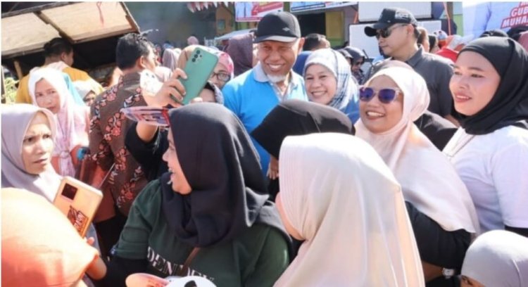 Ikuti Senam Sehat, Masyarakat Lubuk Kilangan  Antusias Menyambut Kehadiran Mahyeldi