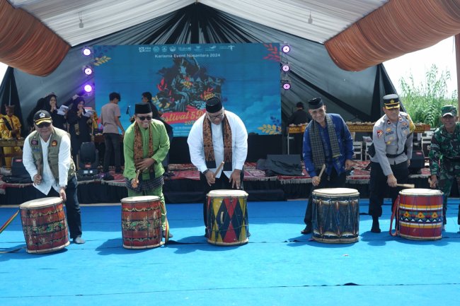 Menparekraf Buka Karisma Event Nusantara Festival 5 Danau Kabupaten Solok