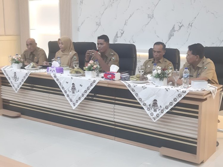 Gelar Jumpa Pers, Wabup Solok Jon Firman Pandu Redam Psykologis Masyarakat dan ASN yang Larut Dalam Atmosfir  Pilkada