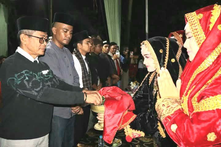 Grup Randai Berkembang Di Nagari Koto Baru. Dinas Kebudayaan Provinsi Sumbar Lakukan Pembinaan 