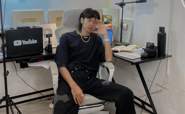 Sunanda, Kreator YouTube Asal Sukabumi yang Bangkit dari Nol hingga Jadi Bos 12 Channel