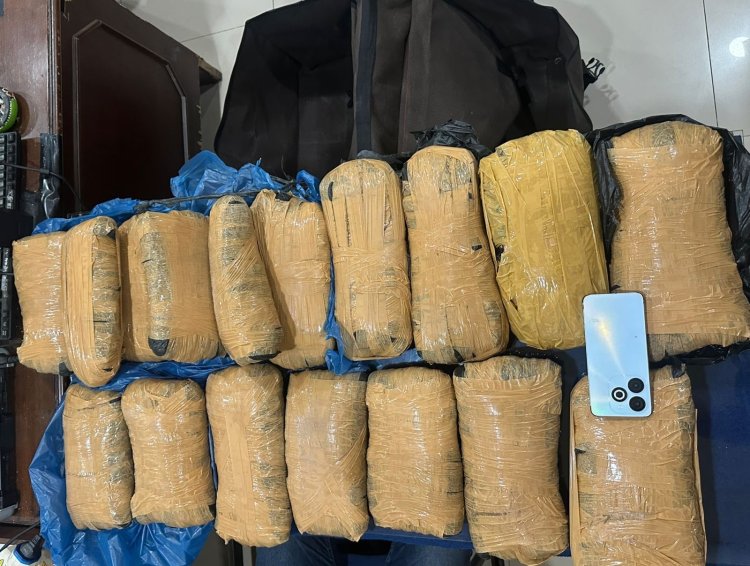 Tangkap Seorang Pengedar Narkoba, Ditresnarkoba Polda Sumbar Sita  17 Paket Besar Ganja