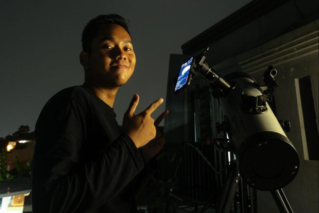 Bima Nasution: Membangun Cinta Langit Malam dari Lensa dan Kata